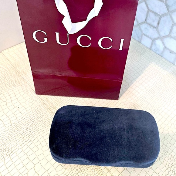 (XL)  New Authentic GUCCI Royal Blue Velvet  Sunglass Case. - Picture 1 of 6